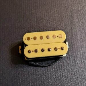 Relics '70 Black Magic